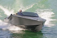Pacific Craft 690 Day Cruiser