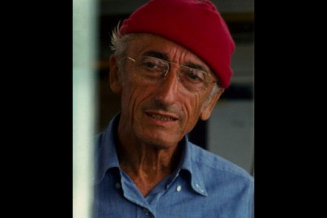 Le Commandant Cousteau, l'officier de marine qui deviendra explorateur