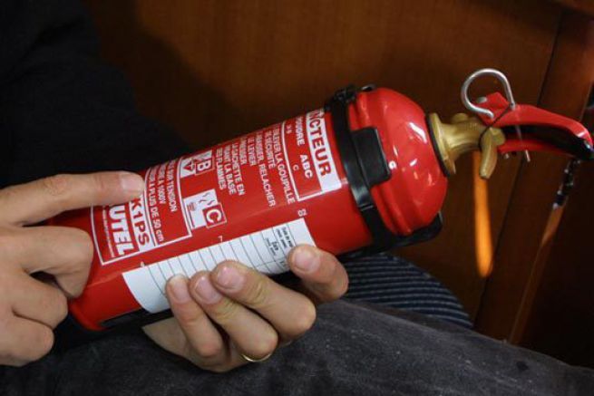 Comment choisir le bon extincteur en cas d'incendie ?