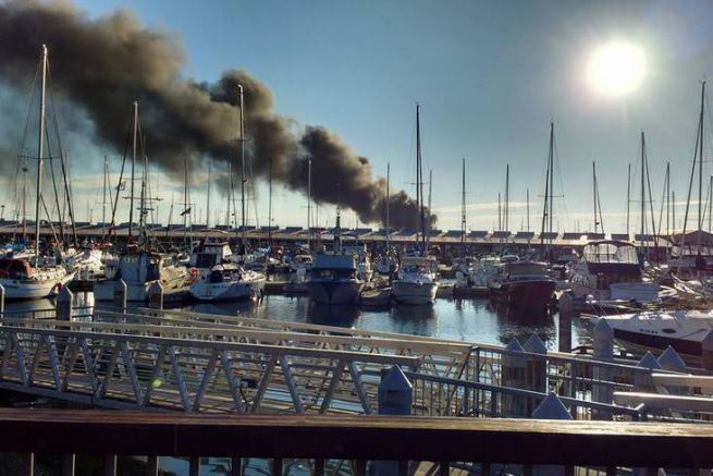 Incendie dans la marina d'Everett