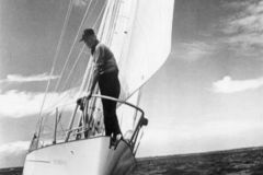 Gipsy Moth IV et Chichester, le tour du monde le plus rapide d'un petit voilier