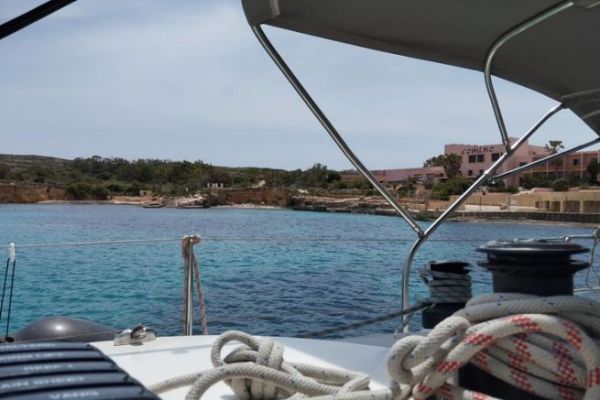 Malte en bateau: escales  l'le de Saint Paul, Blue Lagoon et Comino