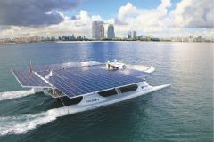Panneaux solaires rigides ou flexibles, quel est le meilleur choix pour votre bateau ?