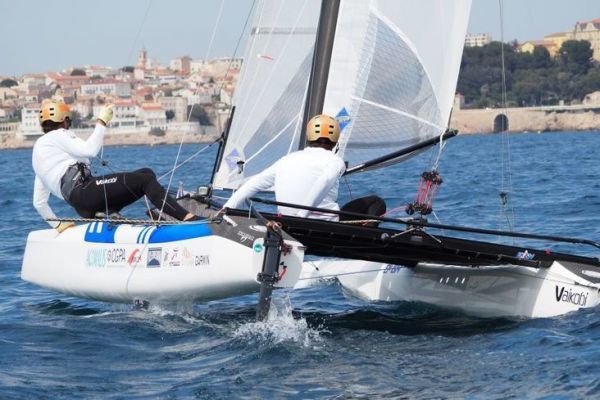 Le Nacra 17 : un catamaran olympique  foils dompt par un quipage mixte