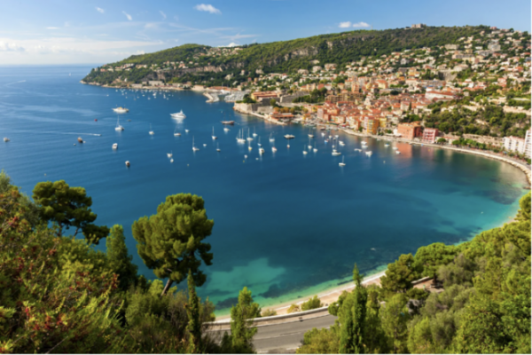 Top 5 des escales coups de coeur sur la Côte d'Azur pour naviguer au printemps