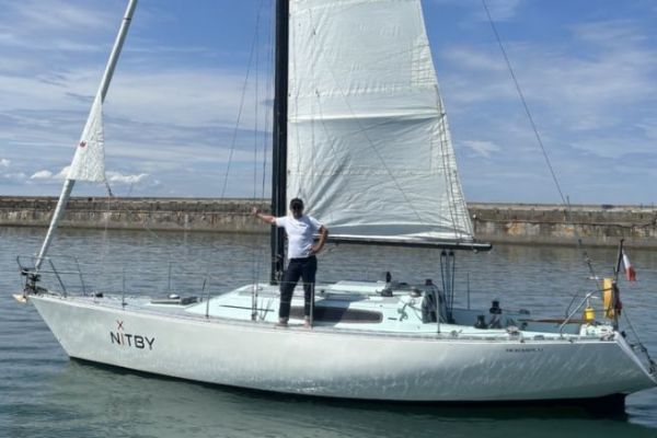 En route pour les courses du RORC avec Seabird, un Nicholson 33