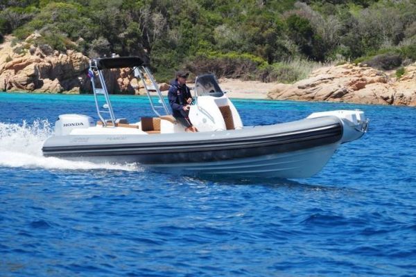 Fanale Marine Filanciu 650, un semi-rigide plein de surprises