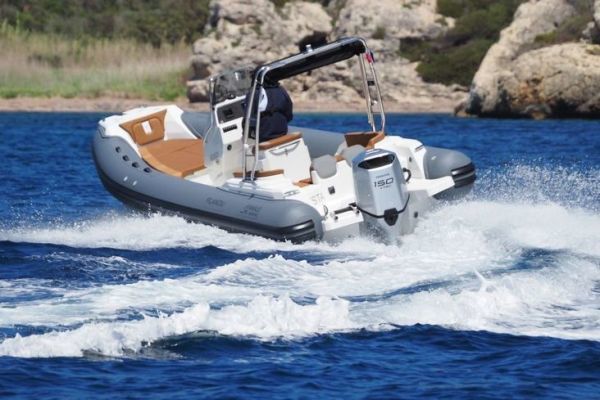 Essai en mer du Filanciu 650 : un semi-rigide tonique au large de Bonifacio