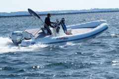 4XC HA20, le plus petit de la gamme Honda Marine sduit par sa polyvalence