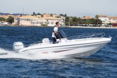 4XC H19 CC : la promesse d'un premier bateau sans compromis