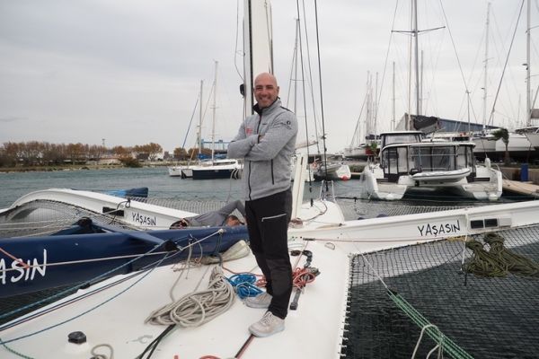 Damien Seguin  bord Yasasin, ex-Fujicolor II