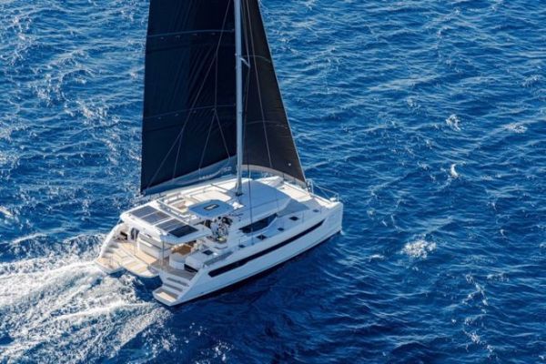 Essai du Leopard 52, un grand catamaran aux volumes bien exploit�s