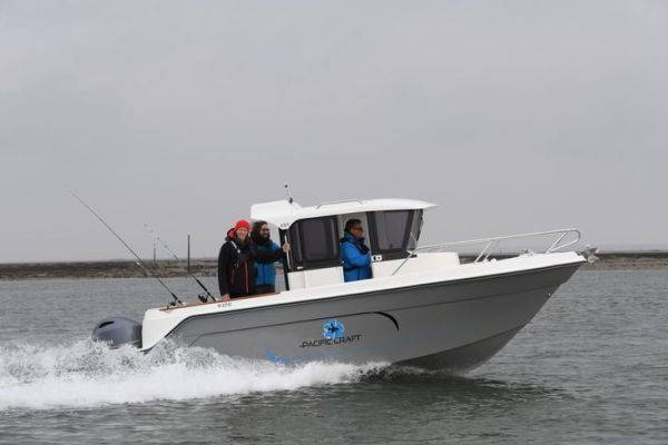 Pacific Craft 650 T en navigation : ce que donne le Yamaha 100 ch