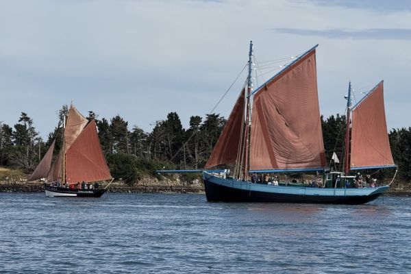 Notre-Dame de Rumengol lors de la grande parade de la Semaine de Golf
