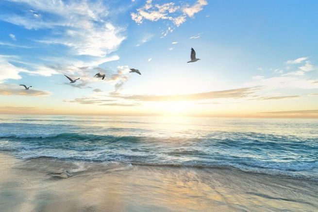 Vent tr�s faible au lever du soleil