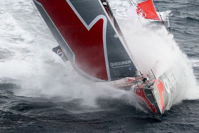 Yann Elis  bord de l'IMOCA Queguiner Leucmie Espoir