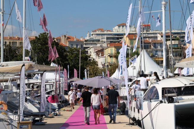 Dambulation sur le Cannes Yachting Festival