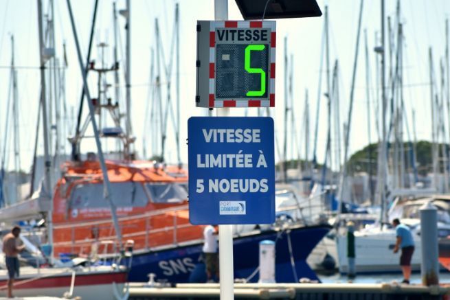 Radar nautique  Port Camargue