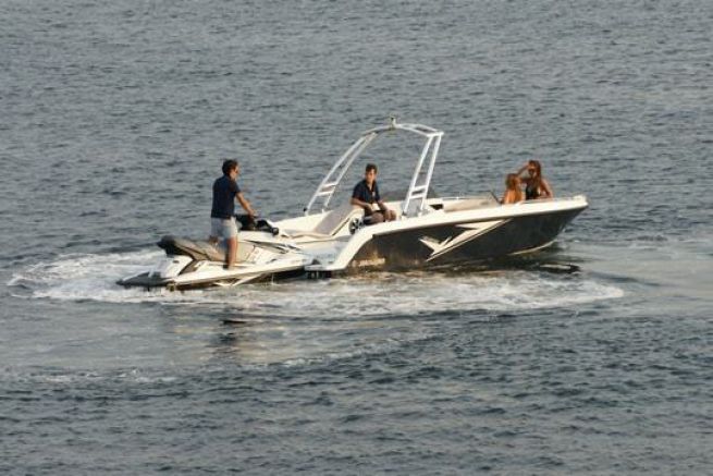 Le Wave Boat 656 