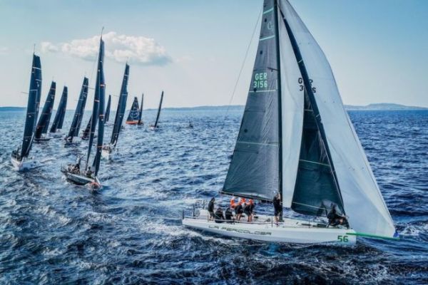 Saint-Tropez r�unit les meilleurs �quipages de la classe