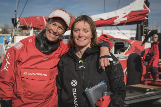 Carolijn Brouwer et Marie Riou, les deux navigatrices de l'quipage de Dongfeng Race Team