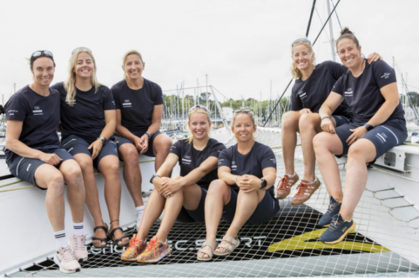 Annemieke Bes, Rebecca Gmuer, Dee Caffari, Deborah Blair, Alexia Barrier, Molly Lapointe, Tamara Echegoyen