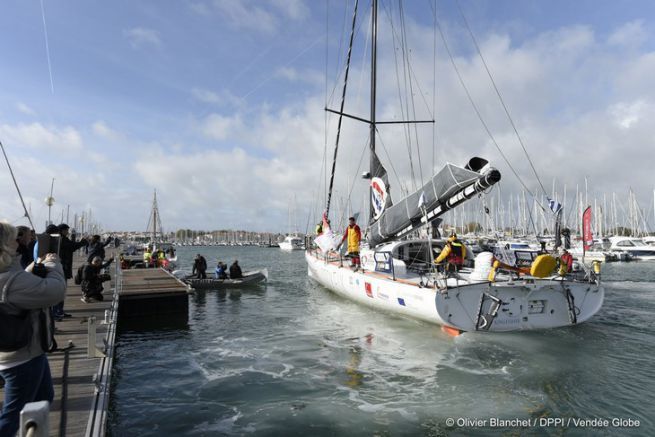 Didac Costa reprend le dpart du Vende Globe